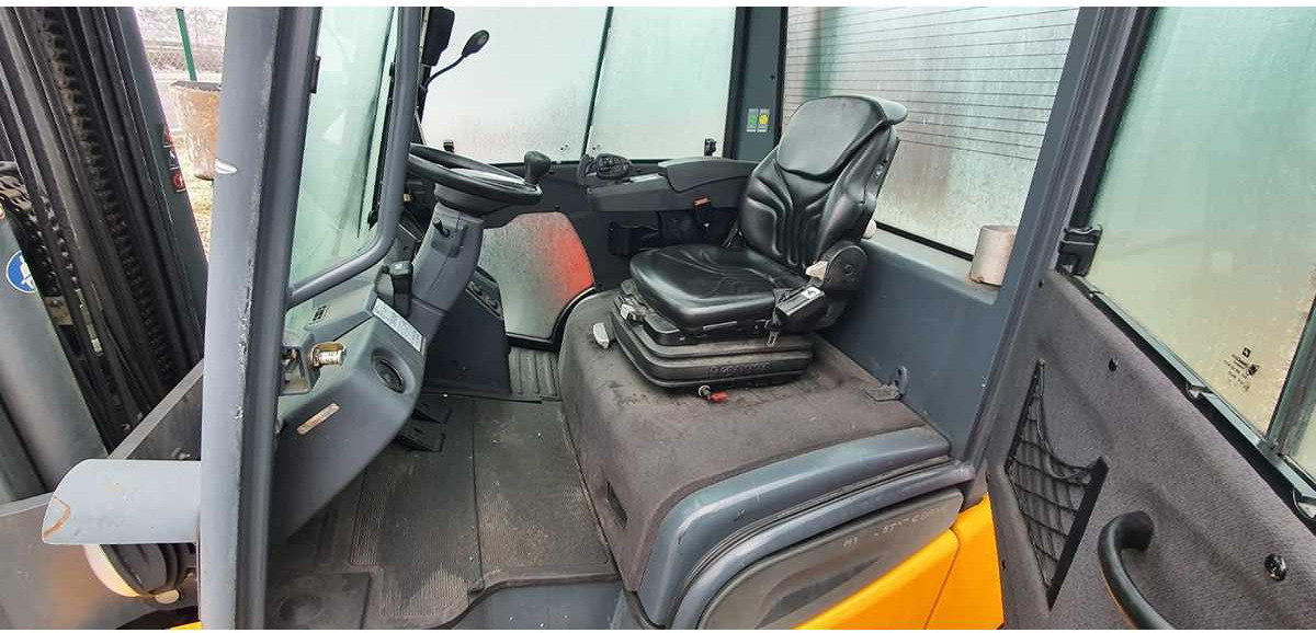 JUNGHEINRICH - DFG S50S - 2015 - FORKLIFT TRUCKS - Vastapainotrukki: kuva JUNGHEINRICH - DFG S50S - 2015 - FORKLIFT TRUCKS - Vastapainotrukki JUNGHEINRICH - DFG S50S - 2015 - FORKLIFT TRUCKS - Vastapainotrukki: kuva JUNGHEINRICH - DFG S50S - 2015 - FORKLIFT TRUCKS - Vastapainotrukki