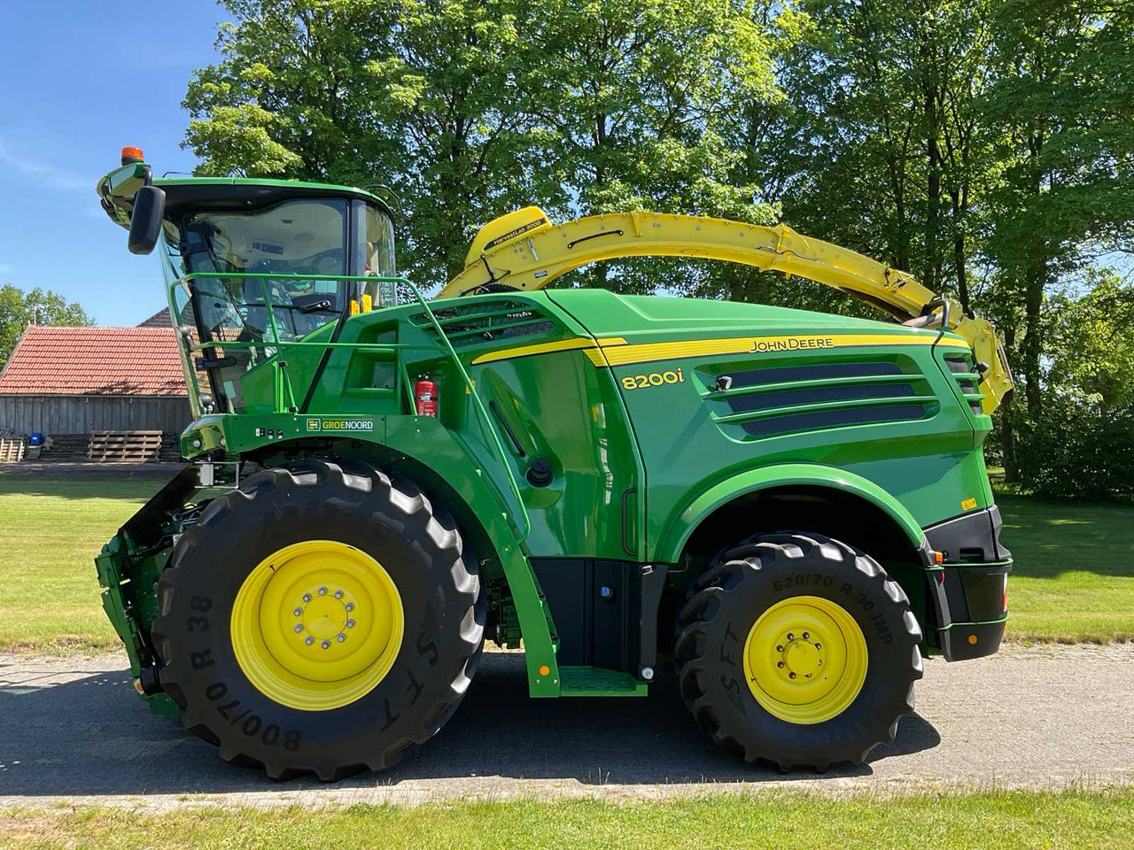 John deere 8200i - Itsekulkeva silppuri: kuva John deere 8200i - Itsekulkeva silppuri John deere 8200i - Itsekulkeva silppuri: kuva John deere 8200i - Itsekulkeva silppuri