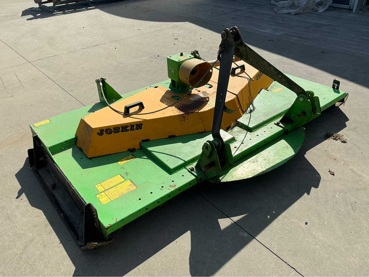 Joskin TR255 C3 - Kesantomurskain/ Vesakkomurskain: kuva Joskin TR255 C3 - Kesantomurskain/ Vesakkomurskain Joskin TR255 C3 - Kesantomurskain/ Vesakkomurskain: kuva Joskin TR255 C3 - Kesantomurskain/ Vesakkomurskain