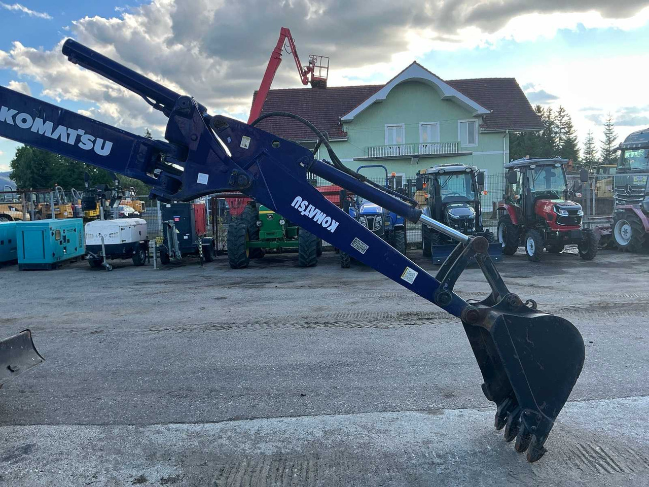 Komatsu KOMATSU - PC50 UU-2 - MINI-EXCAVATOR - 2005 - Minikuormaaja: kuva Komatsu KOMATSU - PC50 UU-2 - MINI-EXCAVATOR - 2005 - Minikuormaaja Komatsu KOMATSU - PC50 UU-2 - MINI-EXCAVATOR - 2005 - Minikuormaaja: kuva Komatsu KOMATSU - PC50 UU-2 - MINI-EXCAVATOR - 2005 - Minikuormaaja