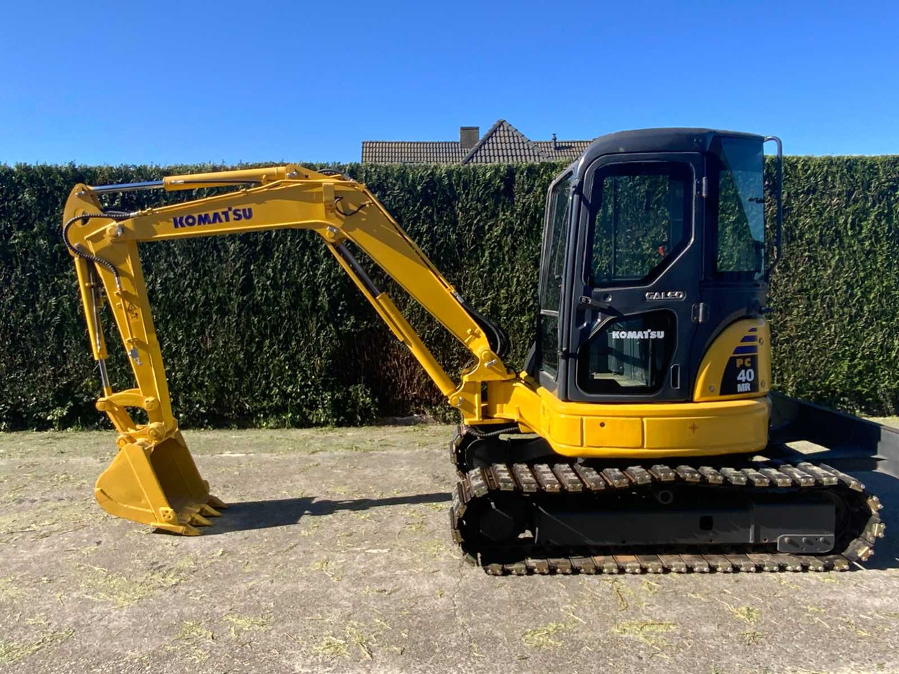 Komatsu PC40MR-3 - Telakaivukone: kuva Komatsu PC40MR-3 - Telakaivukone Komatsu PC40MR-3 - Telakaivukone: kuva Komatsu PC40MR-3 - Telakaivukone