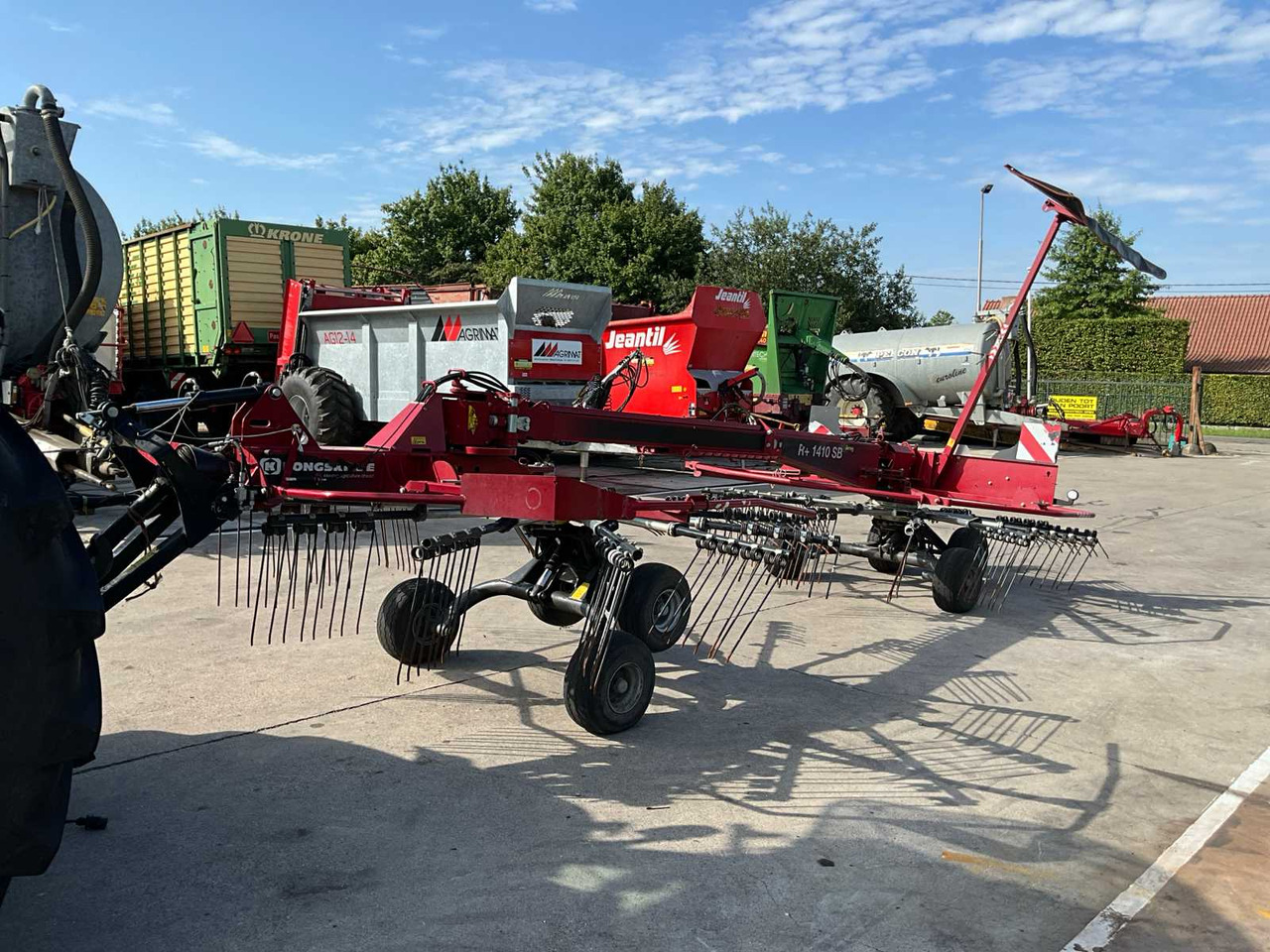 Kongskilde R+ 1410 SB - Heinäkone: kuva Kongskilde R+ 1410 SB - Heinäkone Kongskilde R+ 1410 SB - Heinäkone: kuva Kongskilde R+ 1410 SB - Heinäkone