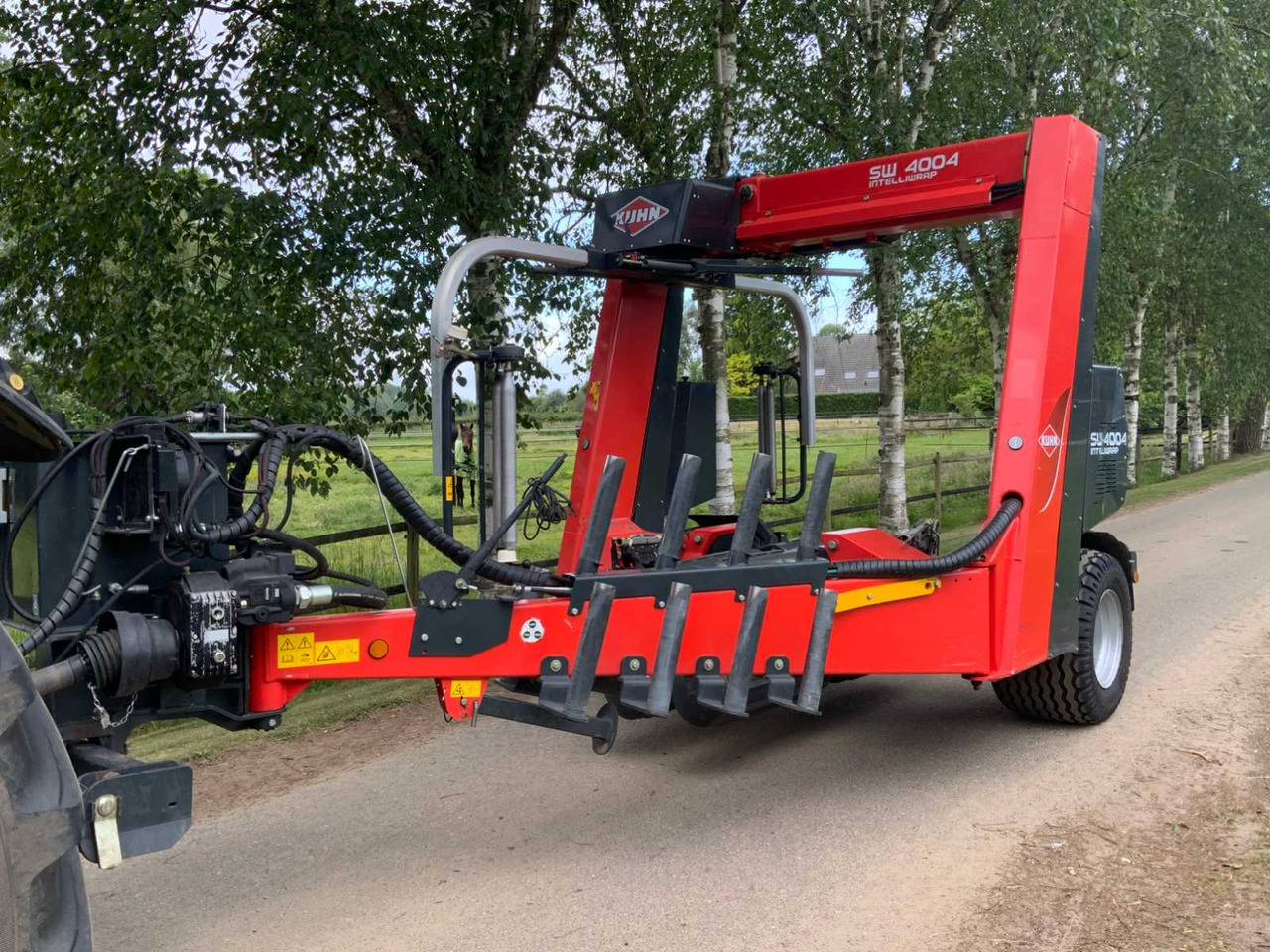 Kuhn SW 4004 intelliwrap - Käärijä: kuva Kuhn SW 4004 intelliwrap - Käärijä Kuhn SW 4004 intelliwrap - Käärijä: kuva Kuhn SW 4004 intelliwrap - Käärijä