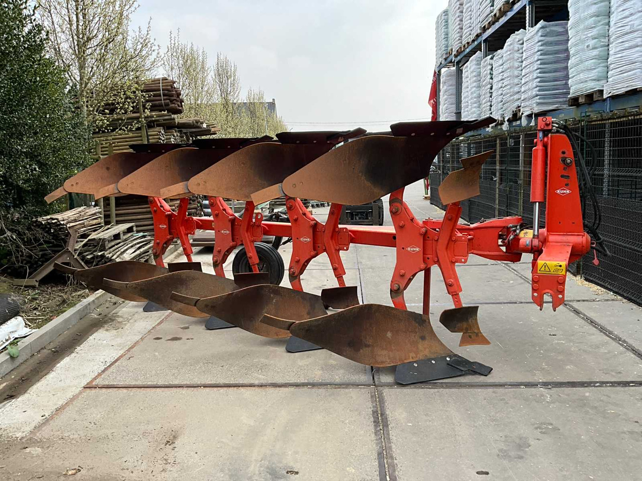 Kuhn Vari-master 122 - Aura: kuva Kuhn Vari-master 122 - Aura Kuhn Vari-master 122 - Aura: kuva Kuhn Vari-master 122 - Aura