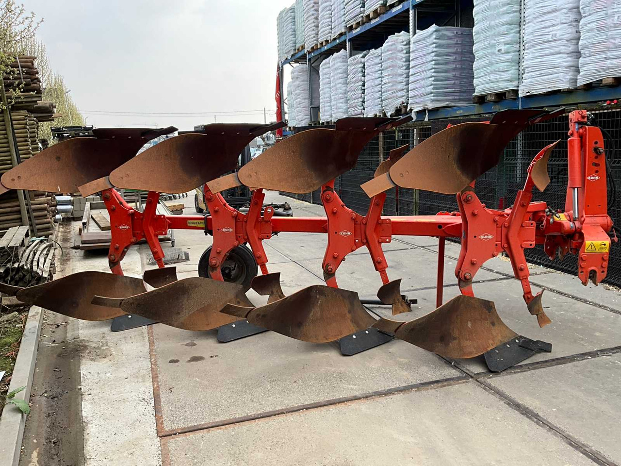 Kuhn Vari-master 122 - Aura: kuva Kuhn Vari-master 122 - Aura Kuhn Vari-master 122 - Aura: kuva Kuhn Vari-master 122 - Aura