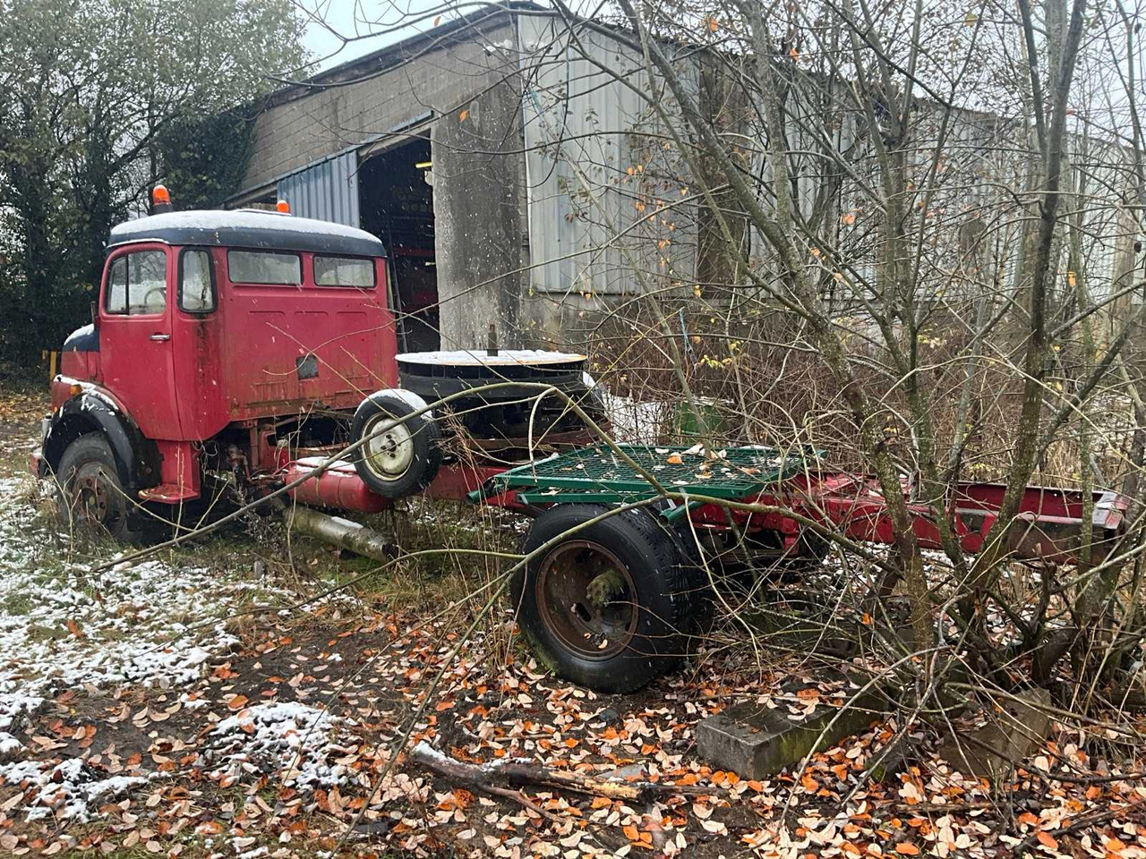 1972 MERCEDES-BENZ L911B TRUCK - Kuorma-auto: kuva 1972 MERCEDES-BENZ L911B TRUCK - Kuorma-auto 1972 MERCEDES-BENZ L911B TRUCK - Kuorma-auto: kuva 1972 MERCEDES-BENZ L911B TRUCK - Kuorma-auto
