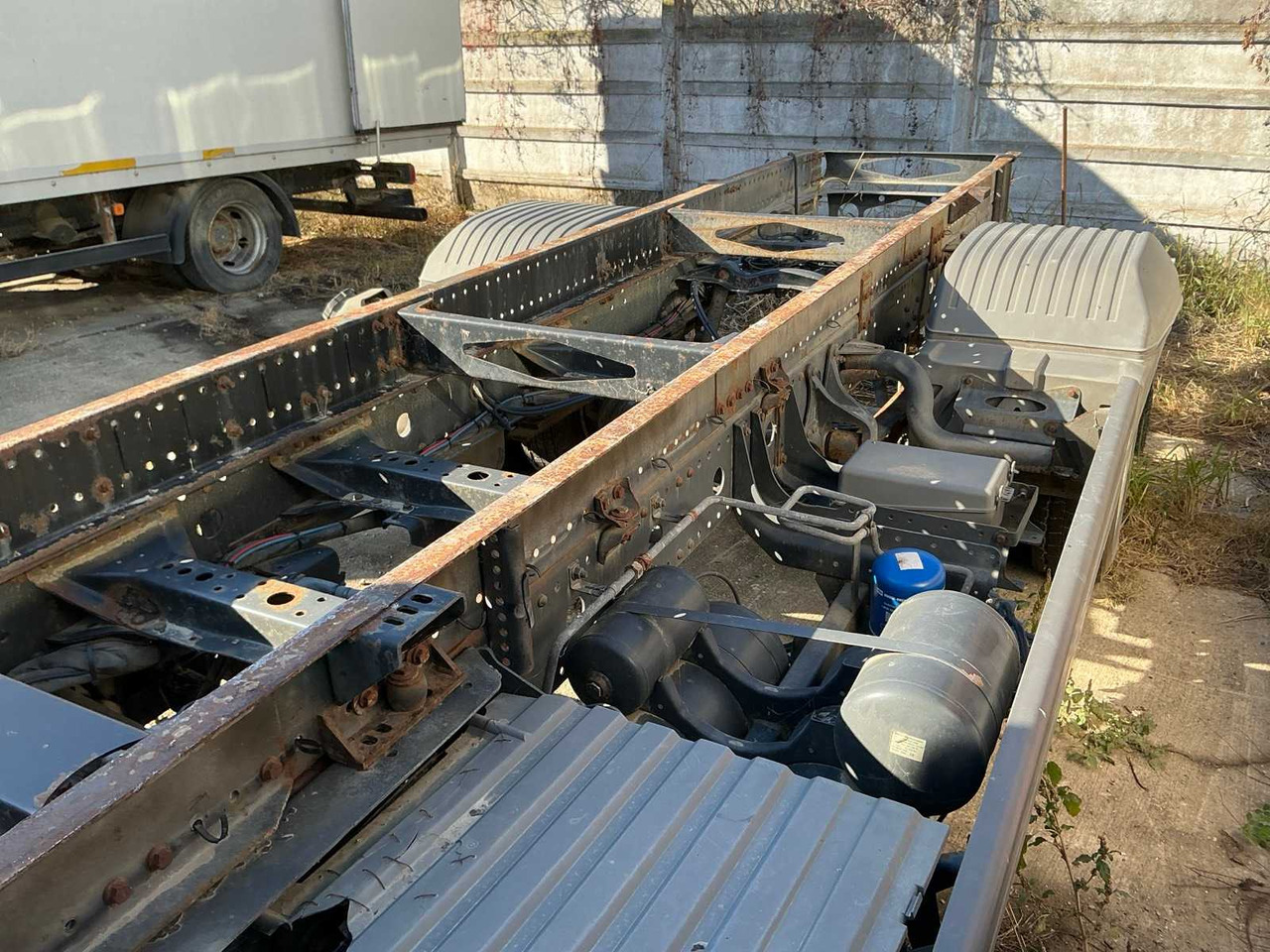 Kuorma-auto MERCEDES-BENZ TRUCK: kuva Kuorma-auto MERCEDES-BENZ TRUCK