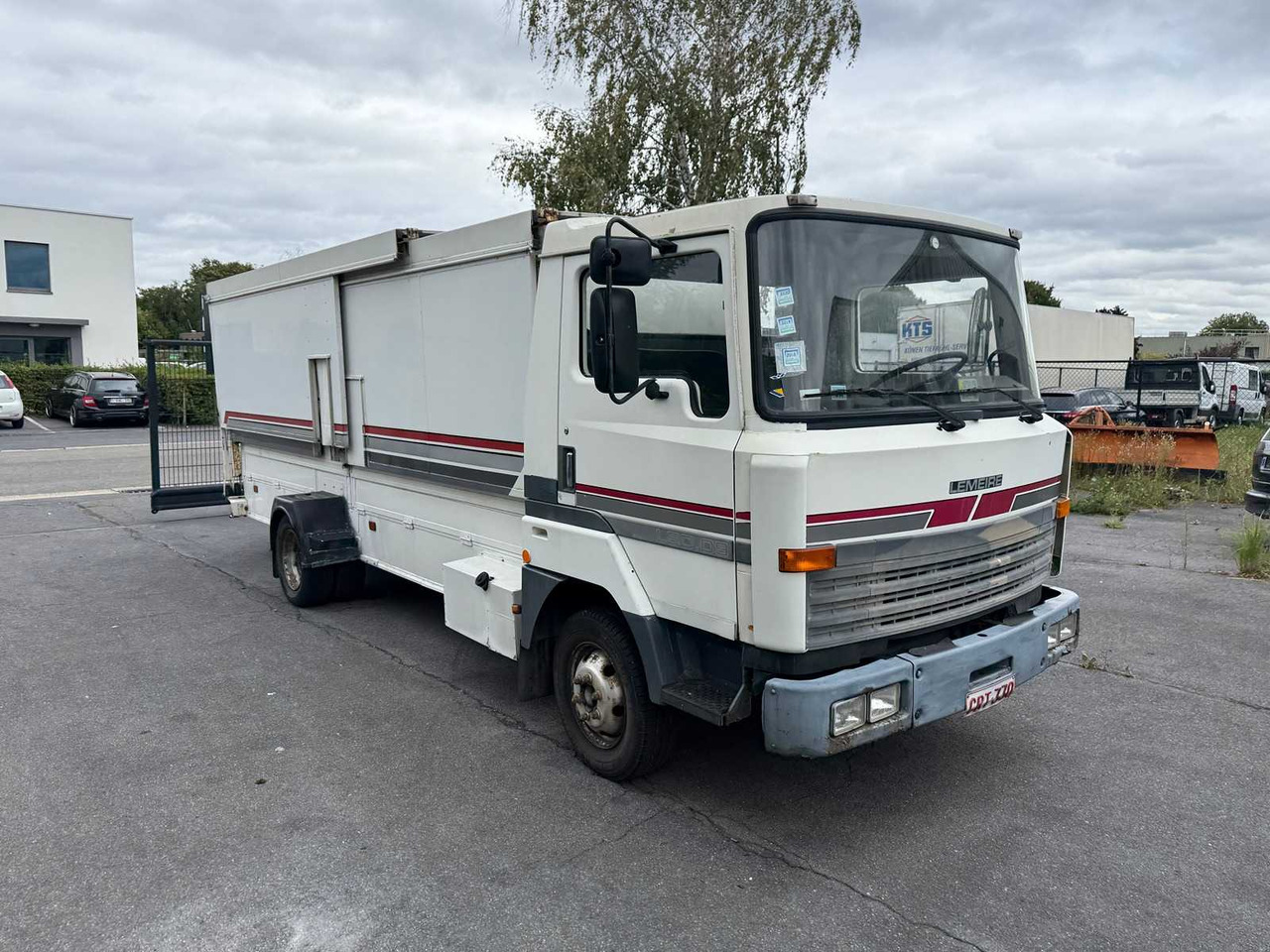 NISSAN - 1991 - L50.09 - TRUCK - Kuorma-auto: kuva NISSAN - 1991 - L50.09 - TRUCK - Kuorma-auto NISSAN - 1991 - L50.09 - TRUCK - Kuorma-auto: kuva NISSAN - 1991 - L50.09 - TRUCK - Kuorma-auto