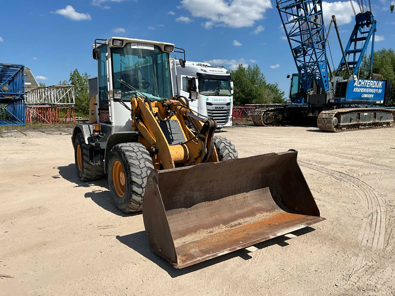 LIEBHERR L509 - Pyöräkuormaaja: kuva LIEBHERR L509 - Pyöräkuormaaja LIEBHERR L509 - Pyöräkuormaaja: kuva LIEBHERR L509 - Pyöräkuormaaja