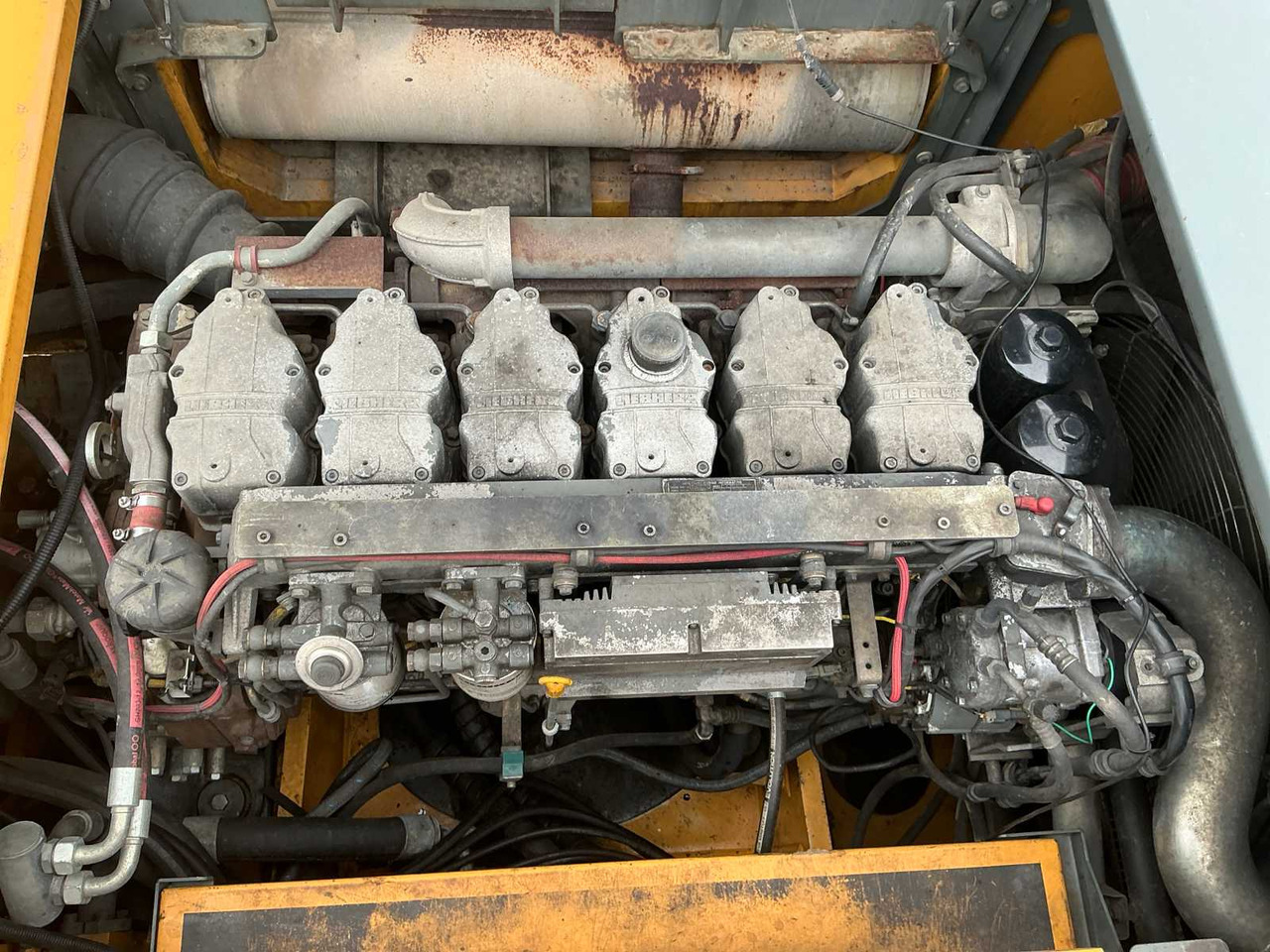 Telakaivukone Liebherr R944C HDS: kuva Telakaivukone Liebherr R944C HDS