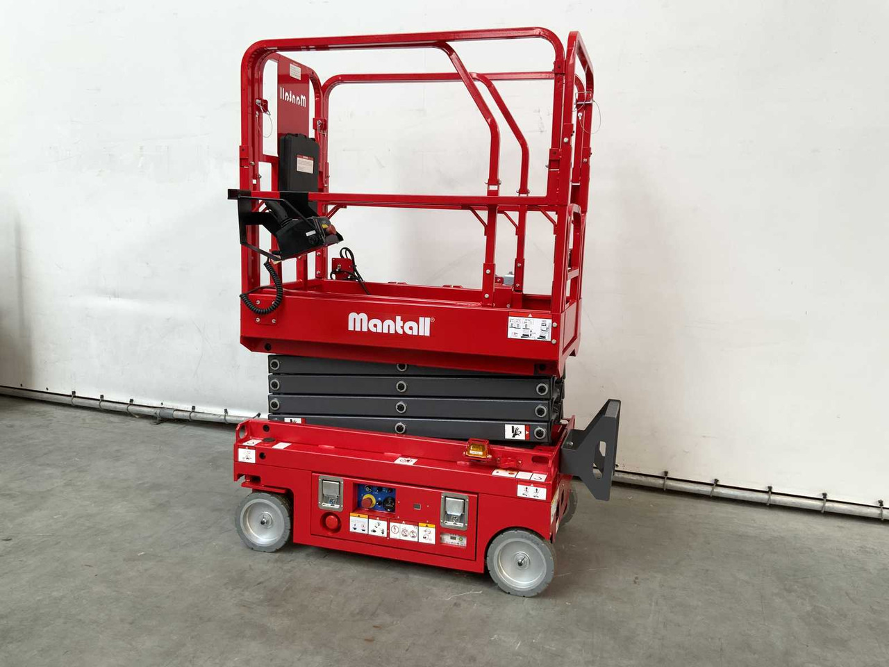 Mantall XE-60 MINI - Henkilönostin: kuva Mantall XE-60 MINI - Henkilönostin Mantall XE-60 MINI - Henkilönostin: kuva Mantall XE-60 MINI - Henkilönostin