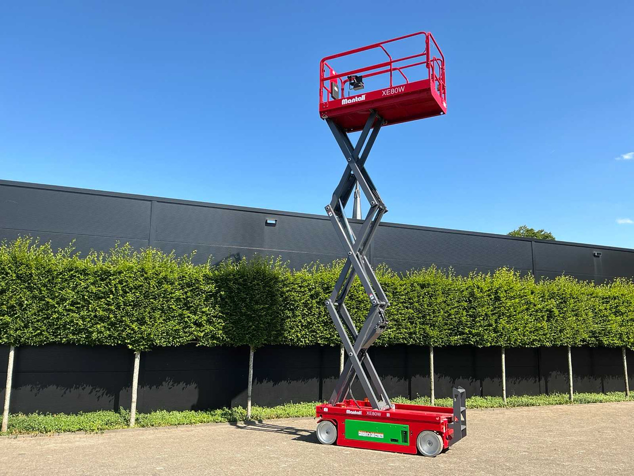 Mantall XE 80W - Henkilönostin: kuva Mantall XE 80W - Henkilönostin Mantall XE 80W - Henkilönostin: kuva Mantall XE 80W - Henkilönostin