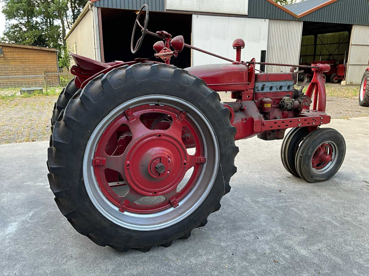 McCormick Benzine - Traktori: kuva McCormick Benzine - Traktori McCormick Benzine - Traktori: kuva McCormick Benzine - Traktori