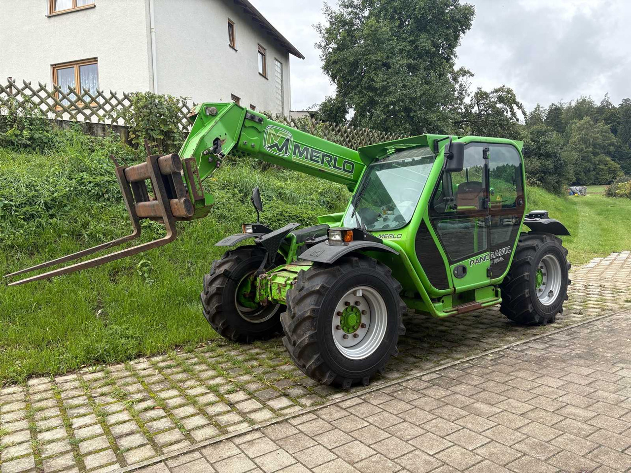 Merlo Panoramic S28.7 (Typ S28TD) - Pyöräkuormaaja: kuva Merlo Panoramic S28.7 (Typ S28TD) - Pyöräkuormaaja Merlo Panoramic S28.7 (Typ S28TD) - Pyöräkuormaaja: kuva Merlo Panoramic S28.7 (Typ S28TD) - Pyöräkuormaaja