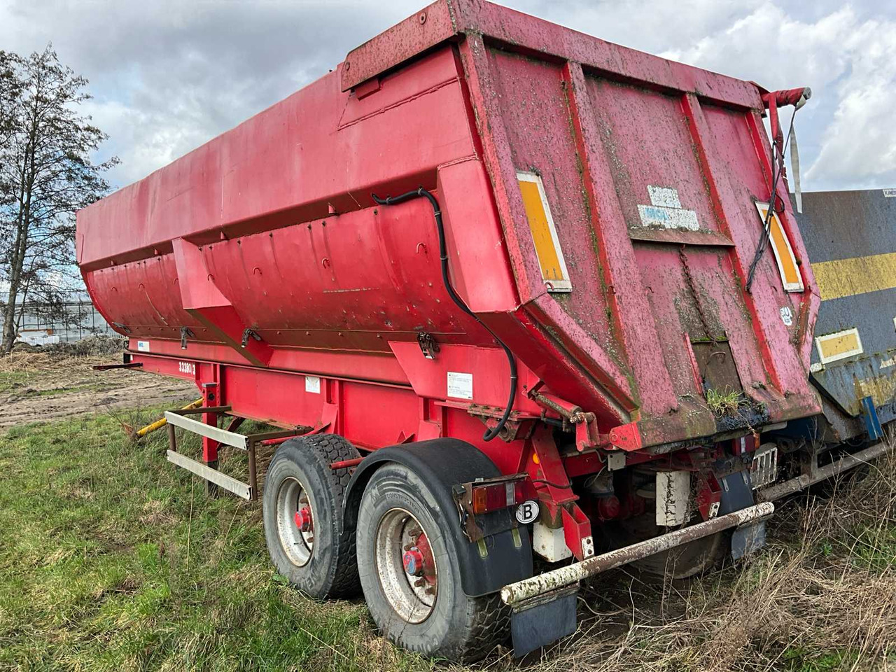 Mol K85F/20T/37ST - Maatalous kippiperävaunu: kuva Mol K85F/20T/37ST - Maatalous kippiperävaunu Mol K85F/20T/37ST - Maatalous kippiperävaunu: kuva Mol K85F/20T/37ST - Maatalous kippiperävaunu