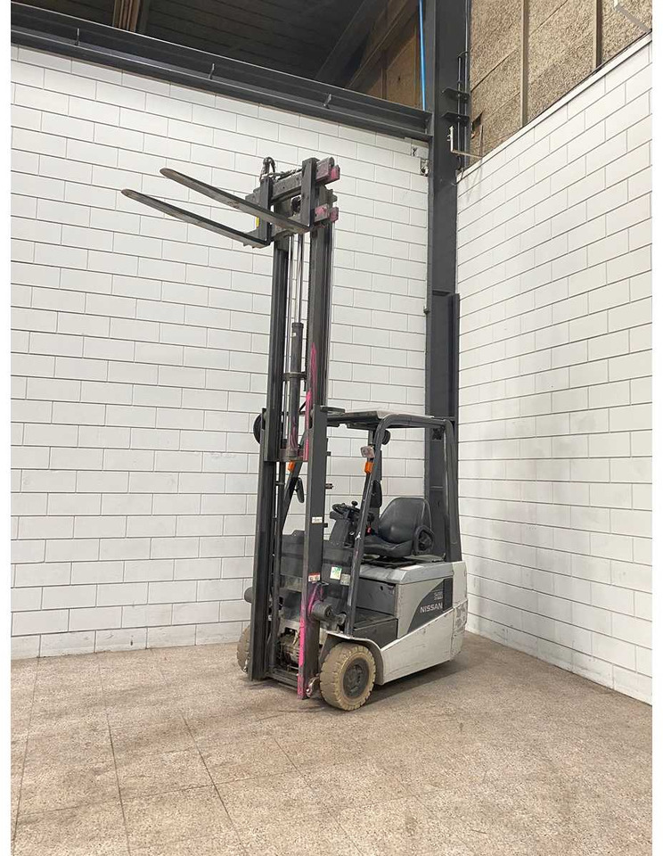 NISSAN - 1 N 1 L 15 Q - FORKLIFT - Vastapainotrukki: kuva NISSAN - 1 N 1 L 15 Q - FORKLIFT - Vastapainotrukki NISSAN - 1 N 1 L 15 Q - FORKLIFT - Vastapainotrukki: kuva NISSAN - 1 N 1 L 15 Q - FORKLIFT - Vastapainotrukki