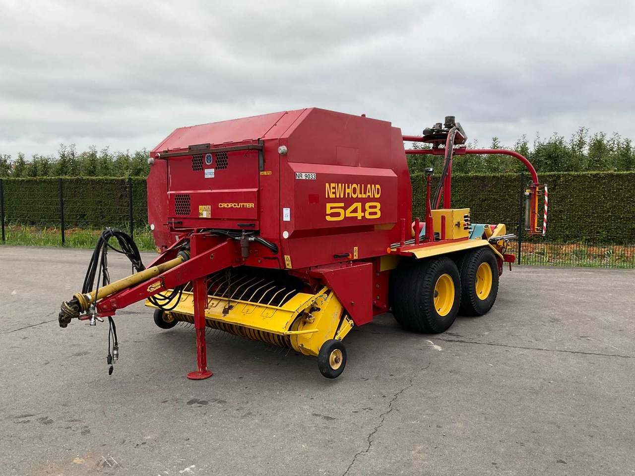 New Holland 548 - Pyöröpaalain, Käärijä: kuva New Holland 548 - Pyöröpaalain, Käärijä New Holland 548 - Pyöröpaalain, Käärijä: kuva New Holland 548 - Pyöröpaalain, Käärijä