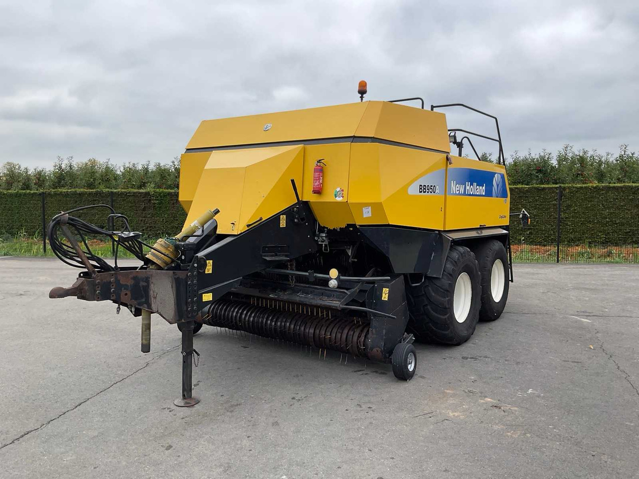 New Holland BB 960 R - Kanttipaalain: kuva New Holland BB 960 R - Kanttipaalain New Holland BB 960 R - Kanttipaalain: kuva New Holland BB 960 R - Kanttipaalain