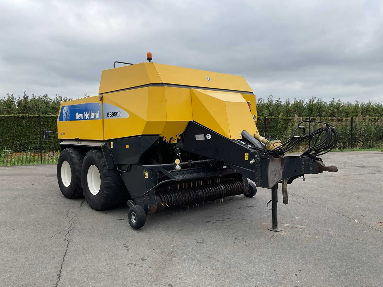 New Holland BB 960 R - Kanttipaalain: kuva New Holland BB 960 R - Kanttipaalain New Holland BB 960 R - Kanttipaalain: kuva New Holland BB 960 R - Kanttipaalain