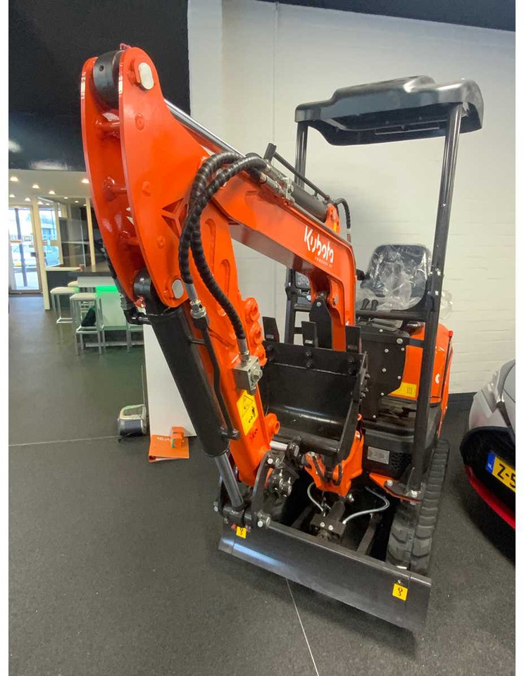 Powered-By-Kubota U105 - Minikuormaaja: kuva Powered-By-Kubota U105 - Minikuormaaja Powered-By-Kubota U105 - Minikuormaaja: kuva Powered-By-Kubota U105 - Minikuormaaja