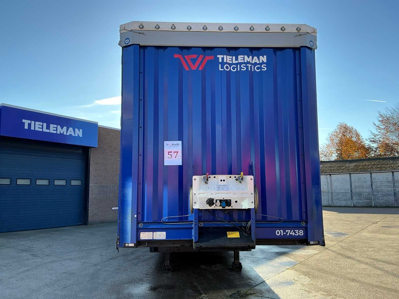 2023 KRONE SD SEMI-TRAILER - Puoliperävaunu: kuva 2023 KRONE SD SEMI-TRAILER - Puoliperävaunu 2023 KRONE SD SEMI-TRAILER - Puoliperävaunu: kuva 2023 KRONE SD SEMI-TRAILER - Puoliperävaunu