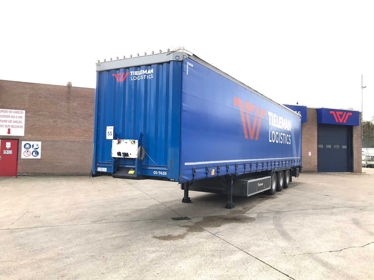 2023 KRONE SD SEMI-TRAILER - Puoliperävaunu: kuva 2023 KRONE SD SEMI-TRAILER - Puoliperävaunu 2023 KRONE SD SEMI-TRAILER - Puoliperävaunu: kuva 2023 KRONE SD SEMI-TRAILER - Puoliperävaunu