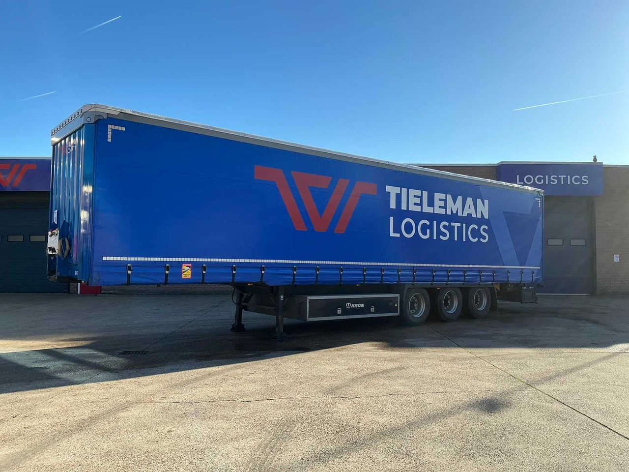 2023 KRONE SD SEMI-TRAILER - Puoliperävaunu: kuva 2023 KRONE SD SEMI-TRAILER - Puoliperävaunu 2023 KRONE SD SEMI-TRAILER - Puoliperävaunu: kuva 2023 KRONE SD SEMI-TRAILER - Puoliperävaunu