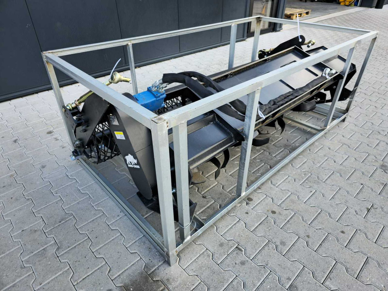 Rhino-Cross 1110x2160x800 - Kultivaattori: kuva Rhino-Cross 1110x2160x800 - Kultivaattori Rhino-Cross 1110x2160x800 - Kultivaattori: kuva Rhino-Cross 1110x2160x800 - Kultivaattori