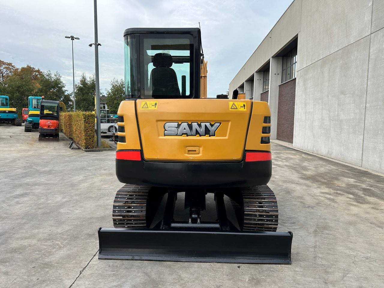 SANY - SY55C - MIDI EXCAVATOR - Kaivuri: kuva SANY - SY55C - MIDI EXCAVATOR - Kaivuri SANY - SY55C - MIDI EXCAVATOR - Kaivuri: kuva SANY - SY55C - MIDI EXCAVATOR - Kaivuri