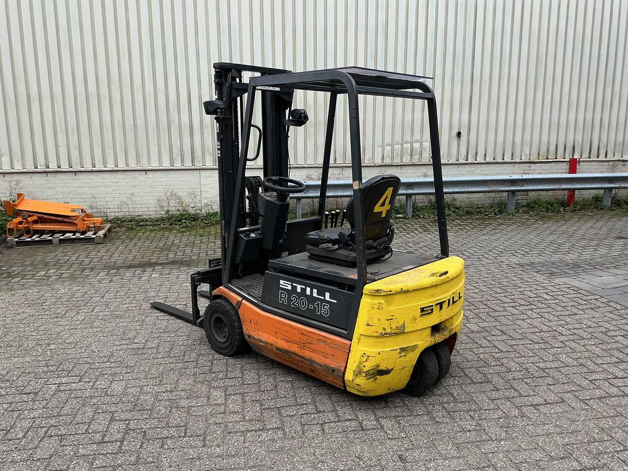 STILL - R20-15 - FORKLIFT TRUCKS - 1997 - Vastapainotrukki: kuva STILL - R20-15 - FORKLIFT TRUCKS - 1997 - Vastapainotrukki STILL - R20-15 - FORKLIFT TRUCKS - 1997 - Vastapainotrukki: kuva STILL - R20-15 - FORKLIFT TRUCKS - 1997 - Vastapainotrukki
