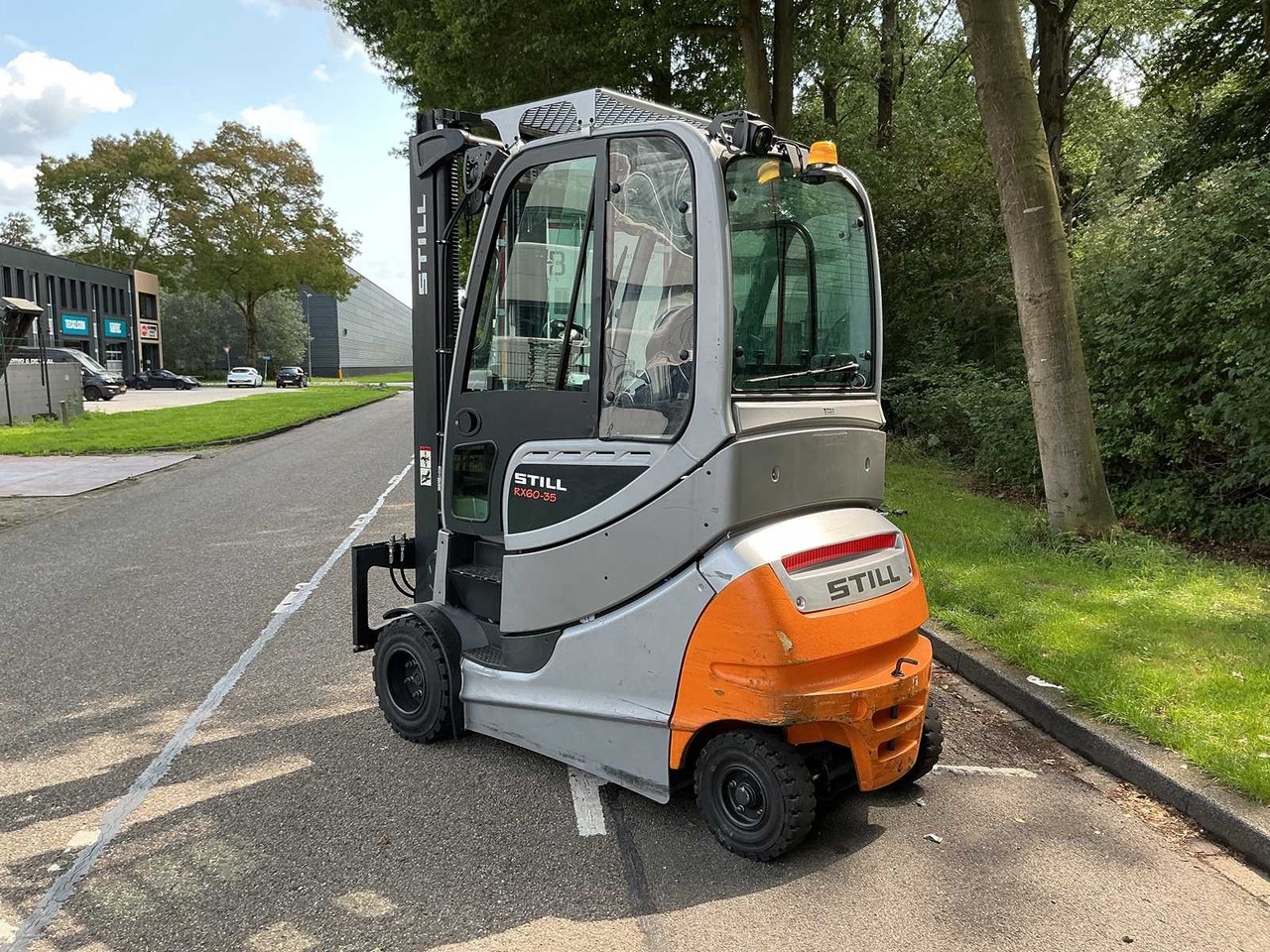 STILL - RX60-35 - FORKLIFT TRUCKS - 2019 - Vastapainotrukki: kuva STILL - RX60-35 - FORKLIFT TRUCKS - 2019 - Vastapainotrukki STILL - RX60-35 - FORKLIFT TRUCKS - 2019 - Vastapainotrukki: kuva STILL - RX60-35 - FORKLIFT TRUCKS - 2019 - Vastapainotrukki
