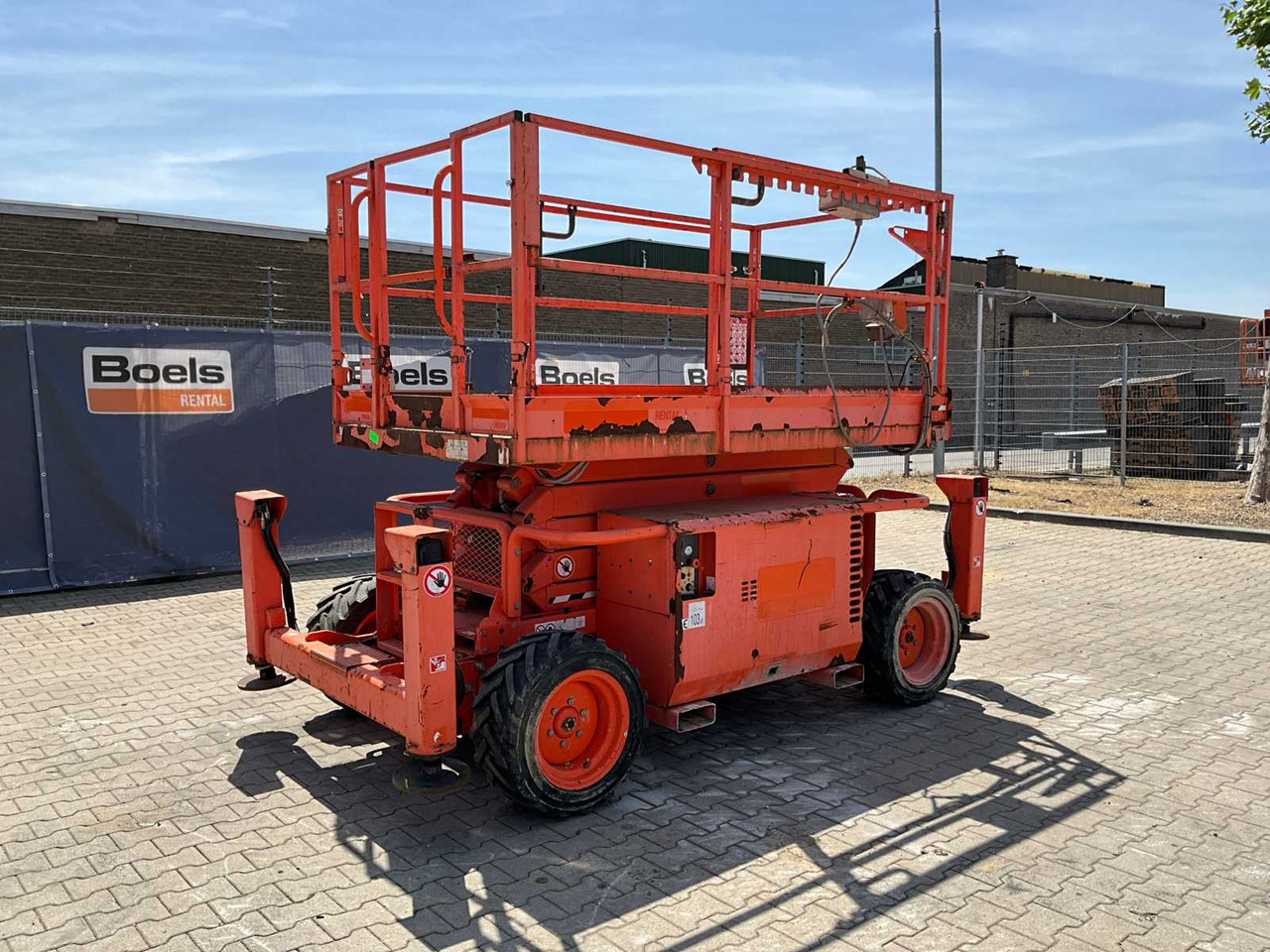 SkyJack SJ 6832 RT - Henkilönostin: kuva SkyJack SJ 6832 RT - Henkilönostin SkyJack SJ 6832 RT - Henkilönostin: kuva SkyJack SJ 6832 RT - Henkilönostin