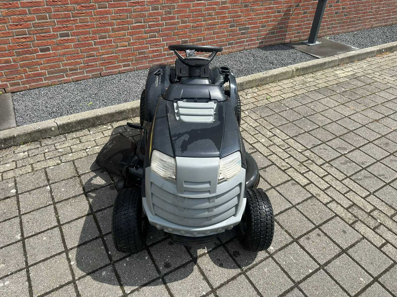 Stiga SD 108 - Ruohonleikkuri: kuva Stiga SD 108 - Ruohonleikkuri Stiga SD 108 - Ruohonleikkuri: kuva Stiga SD 108 - Ruohonleikkuri