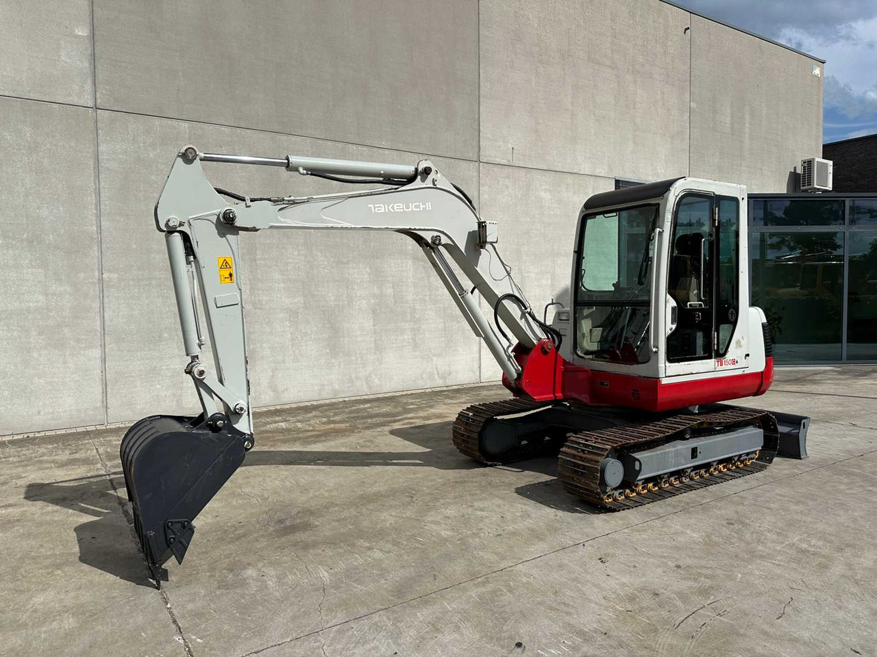 TAKEUCHI - 2010 - TB150C - MIDI EXCAVATOR - Kaivuri: kuva TAKEUCHI - 2010 - TB150C - MIDI EXCAVATOR - Kaivuri TAKEUCHI - 2010 - TB150C - MIDI EXCAVATOR - Kaivuri: kuva TAKEUCHI - 2010 - TB150C - MIDI EXCAVATOR - Kaivuri