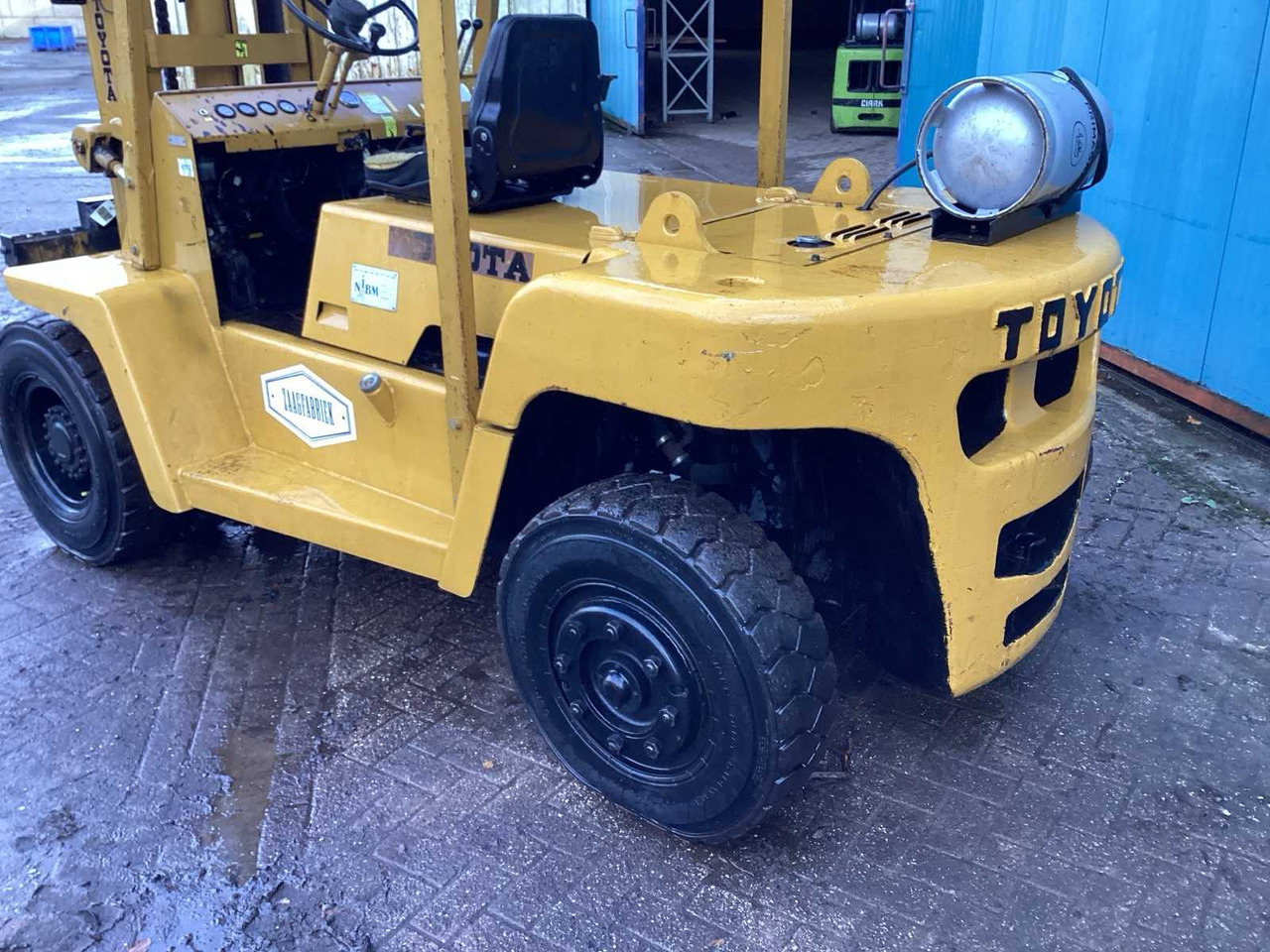 TOYOTA - FG5 - FORKLIFT TRUCK - Vastapainotrukki: kuva TOYOTA - FG5 - FORKLIFT TRUCK - Vastapainotrukki TOYOTA - FG5 - FORKLIFT TRUCK - Vastapainotrukki: kuva TOYOTA - FG5 - FORKLIFT TRUCK - Vastapainotrukki