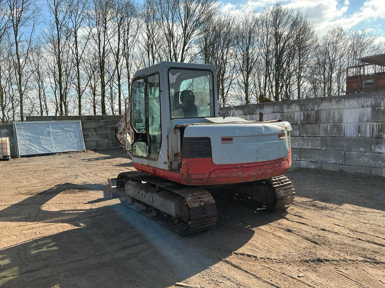 Takeuchi Tb175 - Telakaivukone: kuva Takeuchi Tb175 - Telakaivukone Takeuchi Tb175 - Telakaivukone: kuva Takeuchi Tb175 - Telakaivukone