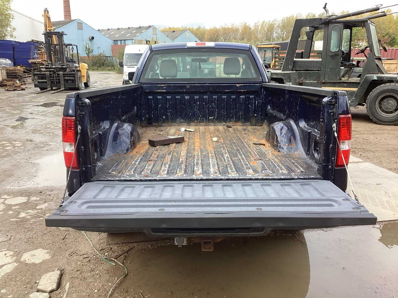 2005 FORD PICKUP F 150 XL COMMERCIAL VEHICLE - Tavara-auto: kuva 2005 FORD PICKUP F 150 XL COMMERCIAL VEHICLE - Tavara-auto 2005 FORD PICKUP F 150 XL COMMERCIAL VEHICLE - Tavara-auto: kuva 2005 FORD PICKUP F 150 XL COMMERCIAL VEHICLE - Tavara-auto