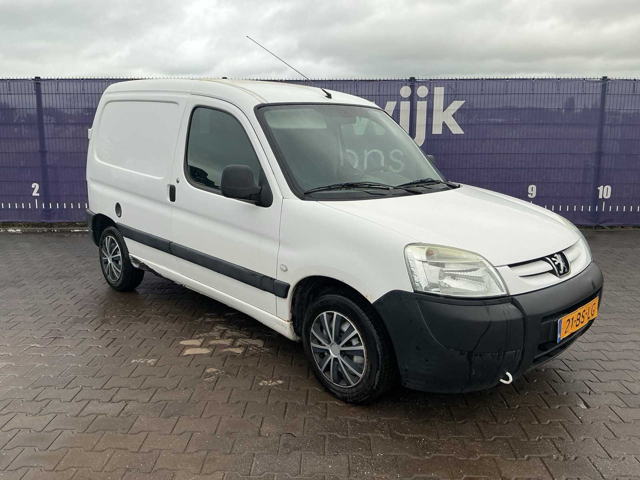 2005 - PEUGEOT - PARTNER - 170C 1.9 D AVANTAGE - COMMERCIAL VEHICLE - Tavara-auto: kuva 2005 - PEUGEOT - PARTNER - 170C 1.9 D AVANTAGE - COMMERCIAL VEHICLE - Tavara-auto 2005 - PEUGEOT - PARTNER - 170C 1.9 D AVANTAGE - COMMERCIAL VEHICLE - Tavara-auto: kuva 2005 - PEUGEOT - PARTNER - 170C 1.9 D AVANTAGE - COMMERCIAL VEHICLE - Tavara-auto