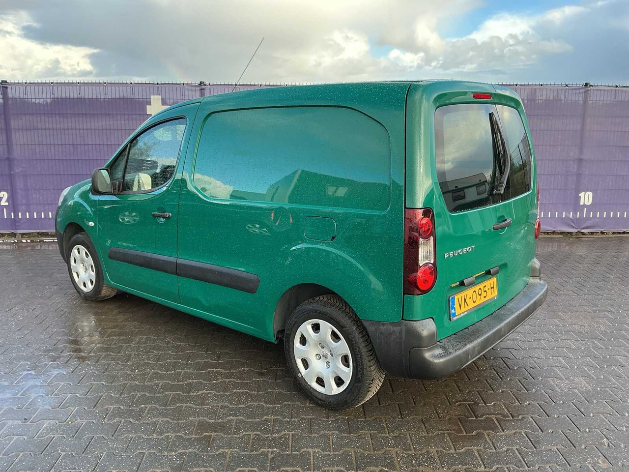 2014 - PEUGEOT - PARTNER - 120 1.6 HDI L1XR PR+ - COMMERCIAL VEHICLE - Tavara-auto: kuva 2014 - PEUGEOT - PARTNER - 120 1.6 HDI L1XR PR+ - COMMERCIAL VEHICLE - Tavara-auto 2014 - PEUGEOT - PARTNER - 120 1.6 HDI L1XR PR+ - COMMERCIAL VEHICLE - Tavara-auto: kuva 2014 - PEUGEOT - PARTNER - 120 1.6 HDI L1XR PR+ - COMMERCIAL VEHICLE - Tavara-auto