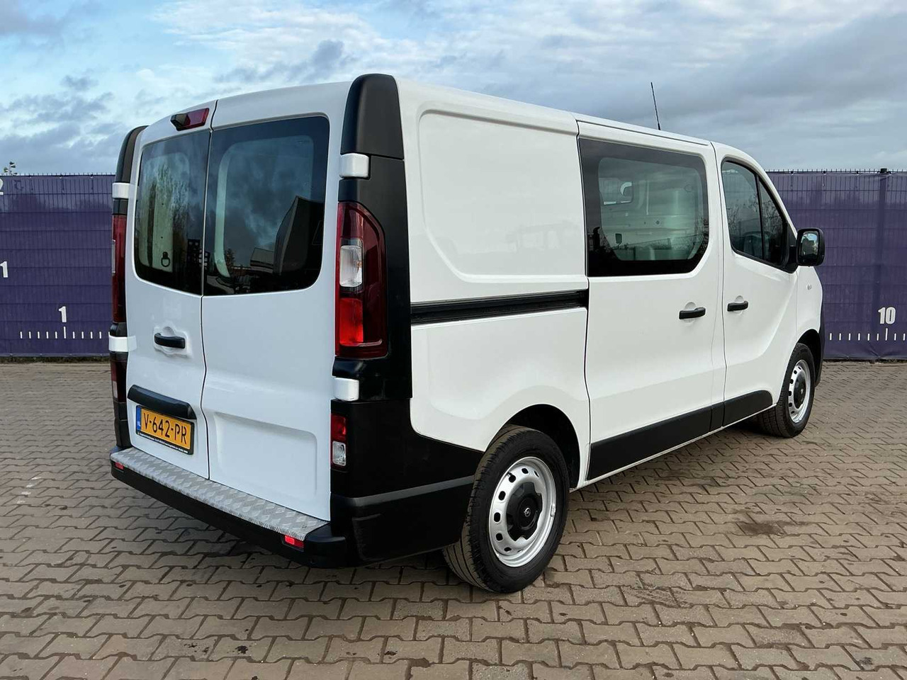 2018 - OPEL - VIVARO - 1.6 CDTI L1H1 ED. - COMMERCIAL VEHICLE - Tavara-auto: kuva 2018 - OPEL - VIVARO - 1.6 CDTI L1H1 ED. - COMMERCIAL VEHICLE - Tavara-auto 2018 - OPEL - VIVARO - 1.6 CDTI L1H1 ED. - COMMERCIAL VEHICLE - Tavara-auto: kuva 2018 - OPEL - VIVARO - 1.6 CDTI L1H1 ED. - COMMERCIAL VEHICLE - Tavara-auto