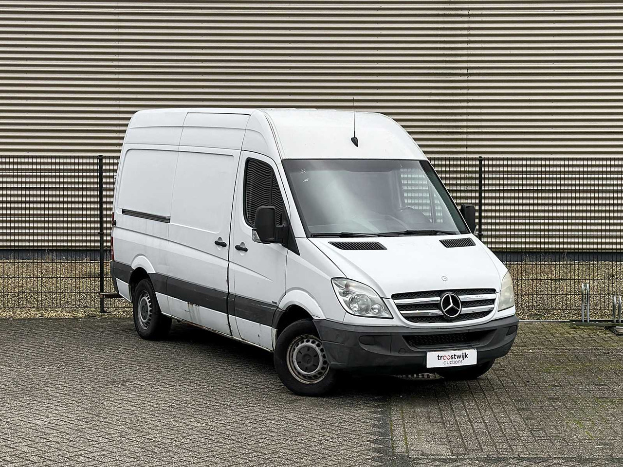 MERCEDES-BENZ SPRINTER 315 2.2 CDI 366 EHD 150HP 2007, 49-VGK-5 COMMERCIAL VEHICLE YOUNGTIMER - Tavara-auto: kuva MERCEDES-BENZ SPRINTER 315 2.2 CDI 366 EHD 150HP 2007, 49-VGK-5 COMMERCIAL VEHICLE YOUNGTIMER - Tavara-auto MERCEDES-BENZ SPRINTER 315 2.2 CDI 366 EHD 150HP 2007, 49-VGK-5 COMMERCIAL VEHICLE YOUNGTIMER - Tavara-auto: kuva MERCEDES-BENZ SPRINTER 315 2.2 CDI 366 EHD 150HP 2007, 49-VGK-5 COMMERCIAL VEHICLE YOUNGTIMER - Tavara-auto