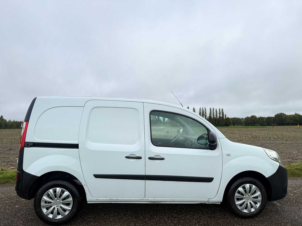 RENAULT - KANGOO EXPRESS - 1.5 DCI 90 EXBL.ES&S - VH-160-H - Tavara-auto: kuva RENAULT - KANGOO EXPRESS - 1.5 DCI 90 EXBL.ES&S - VH-160-H - Tavara-auto RENAULT - KANGOO EXPRESS - 1.5 DCI 90 EXBL.ES&S - VH-160-H - Tavara-auto: kuva RENAULT - KANGOO EXPRESS - 1.5 DCI 90 EXBL.ES&S - VH-160-H - Tavara-auto
