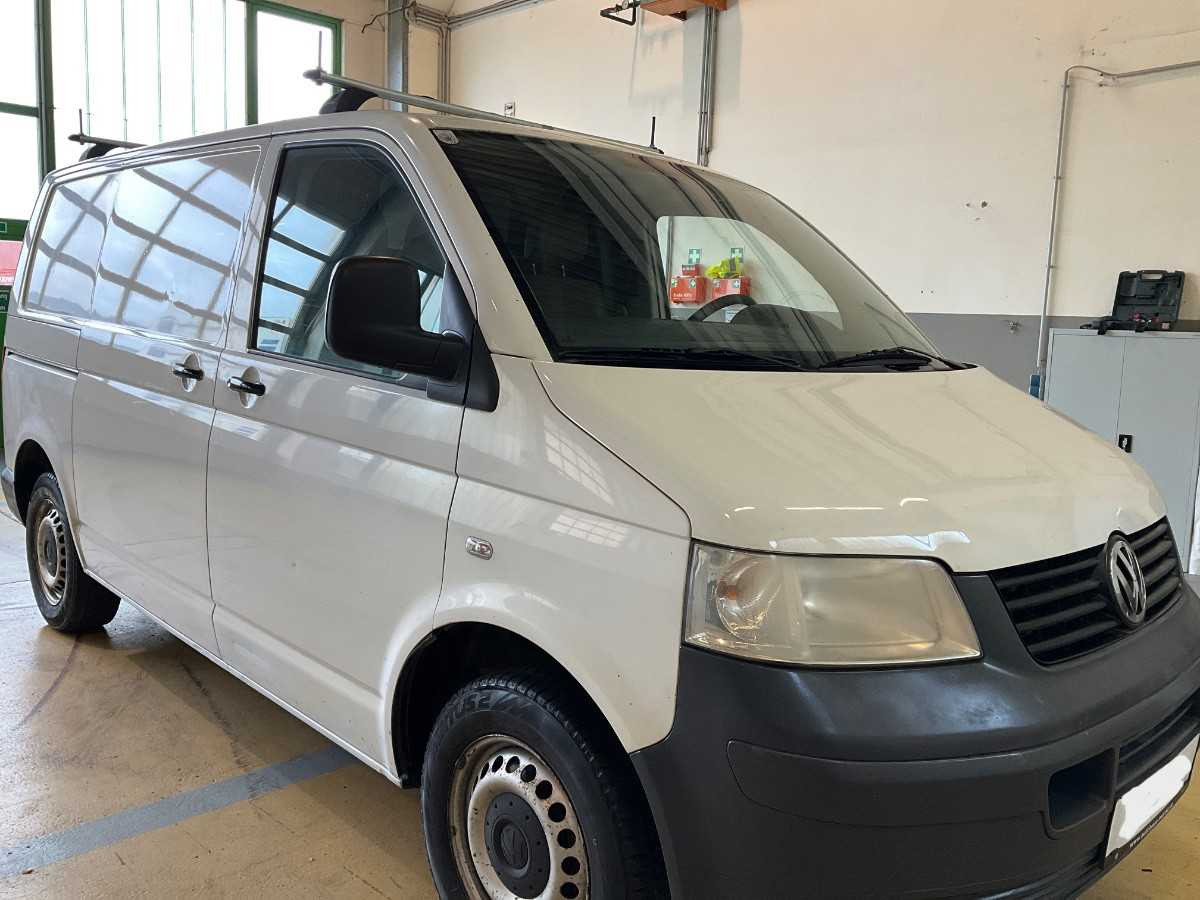 VOLKSWAGEN T5 PANEL VAN TDI D-PF VAN - Tavara-auto: kuva VOLKSWAGEN T5 PANEL VAN TDI D-PF VAN - Tavara-auto VOLKSWAGEN T5 PANEL VAN TDI D-PF VAN - Tavara-auto: kuva VOLKSWAGEN T5 PANEL VAN TDI D-PF VAN - Tavara-auto
