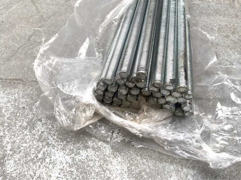 Threaded rod M8 (1000x) - Rakennustarvikkeet: kuva Threaded rod M8 (1000x) - Rakennustarvikkeet Threaded rod M8 (1000x) - Rakennustarvikkeet: kuva Threaded rod M8 (1000x) - Rakennustarvikkeet