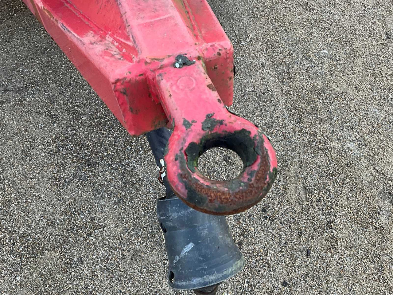 Trioliet UKW5000 - Karjatalouskone: kuva Trioliet UKW5000 - Karjatalouskone Trioliet UKW5000 - Karjatalouskone: kuva Trioliet UKW5000 - Karjatalouskone