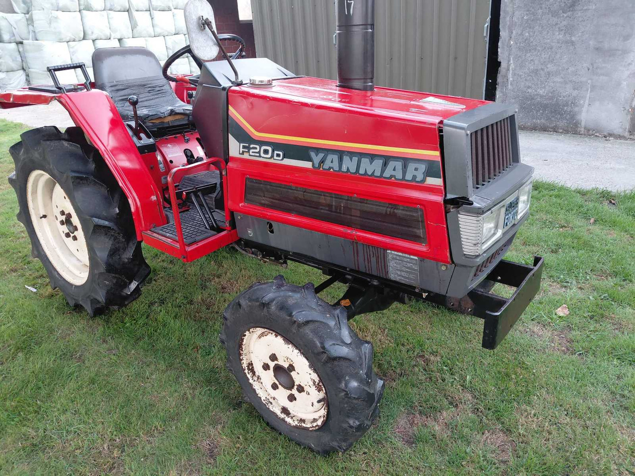 Yanmar F20 - Pientraktori: kuva Yanmar F20 - Pientraktori Yanmar F20 - Pientraktori: kuva Yanmar F20 - Pientraktori