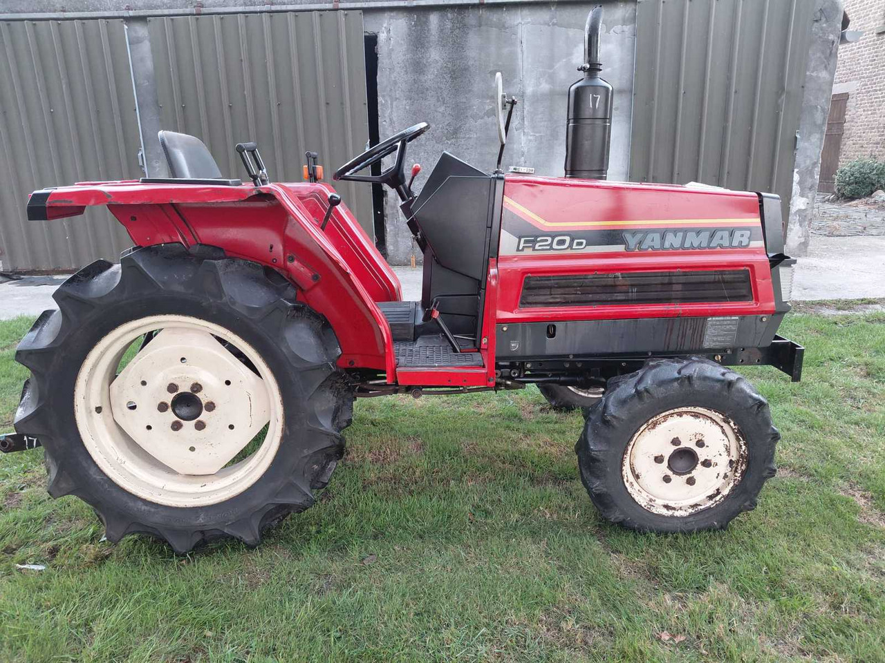 Yanmar F20 - Pientraktori: kuva Yanmar F20 - Pientraktori Yanmar F20 - Pientraktori: kuva Yanmar F20 - Pientraktori