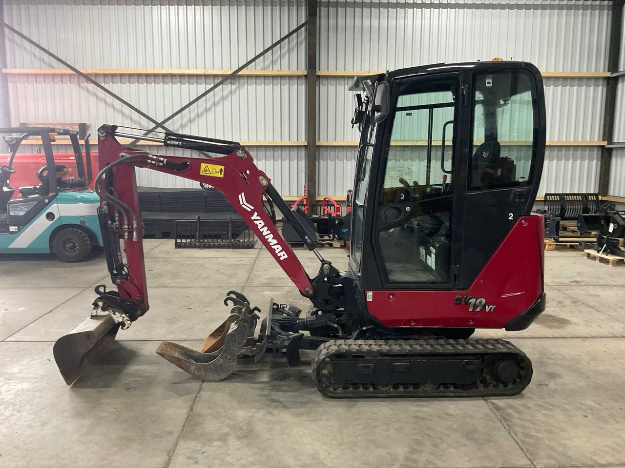 Yanmar SV 19 VT - Minikuormaaja: kuva Yanmar SV 19 VT - Minikuormaaja Yanmar SV 19 VT - Minikuormaaja: kuva Yanmar SV 19 VT - Minikuormaaja