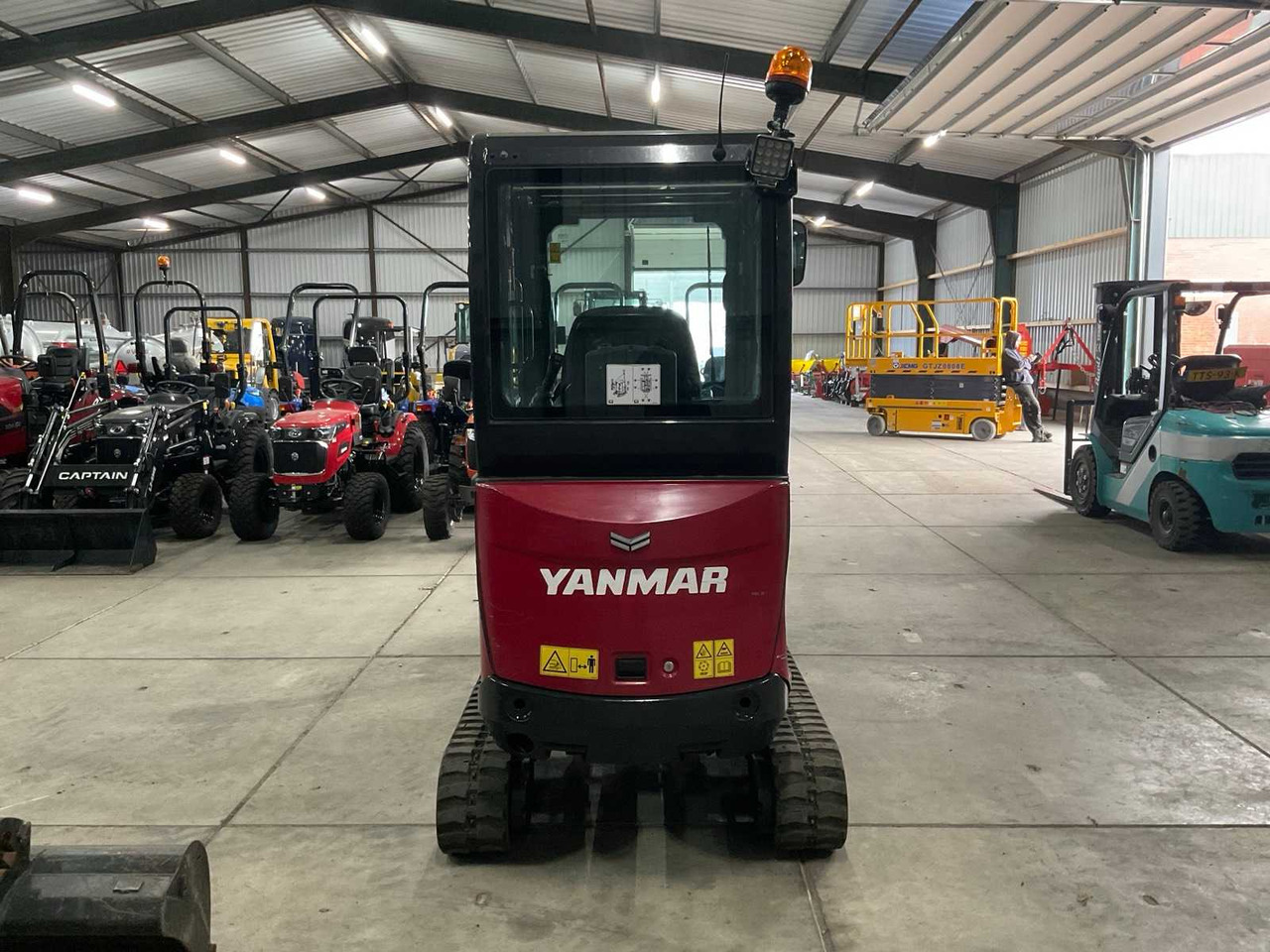 Yanmar SV 19 VT - Minikuormaaja: kuva Yanmar SV 19 VT - Minikuormaaja Yanmar SV 19 VT - Minikuormaaja: kuva Yanmar SV 19 VT - Minikuormaaja
