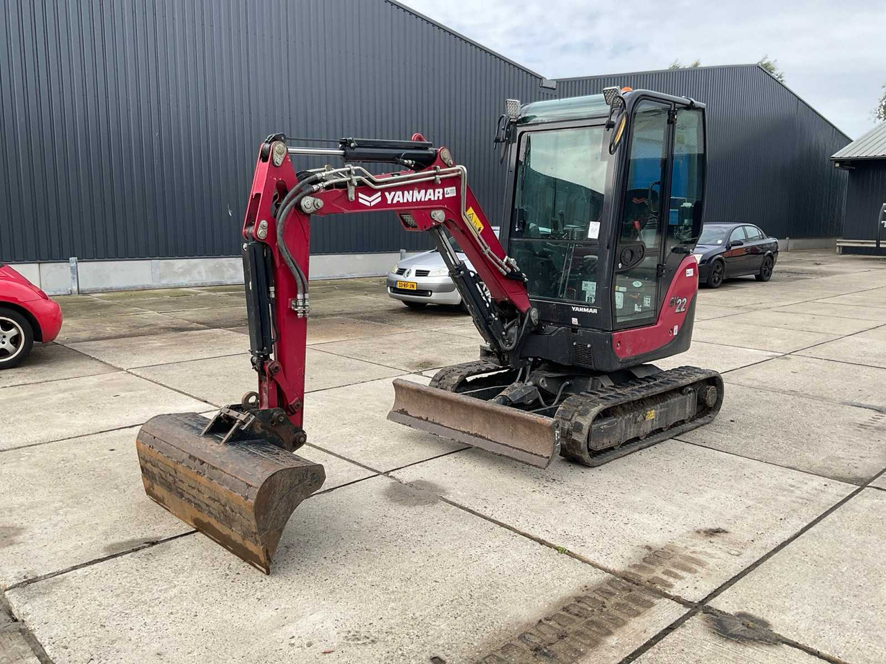 Yanmar SV22 - Minikuormaaja: kuva Yanmar SV22 - Minikuormaaja Yanmar SV22 - Minikuormaaja: kuva Yanmar SV22 - Minikuormaaja